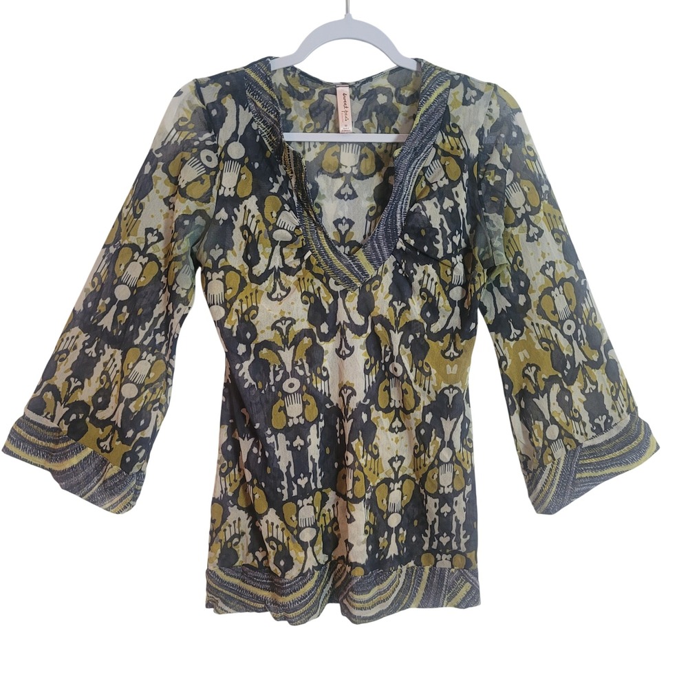 Sweet Pea Stacy Frati Womens Mesh Top M Green Grey Ikat Sheer V-Neck 3/4 Sleeve